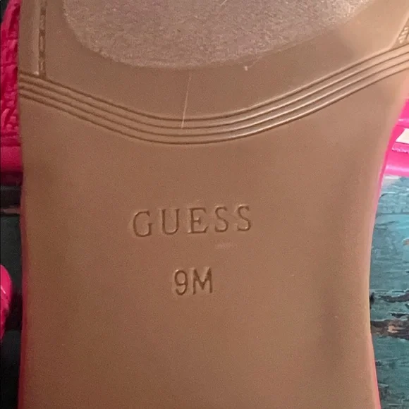 Guess Women's Bright Pink Slide Sandals 9 - Picture 5 of 5